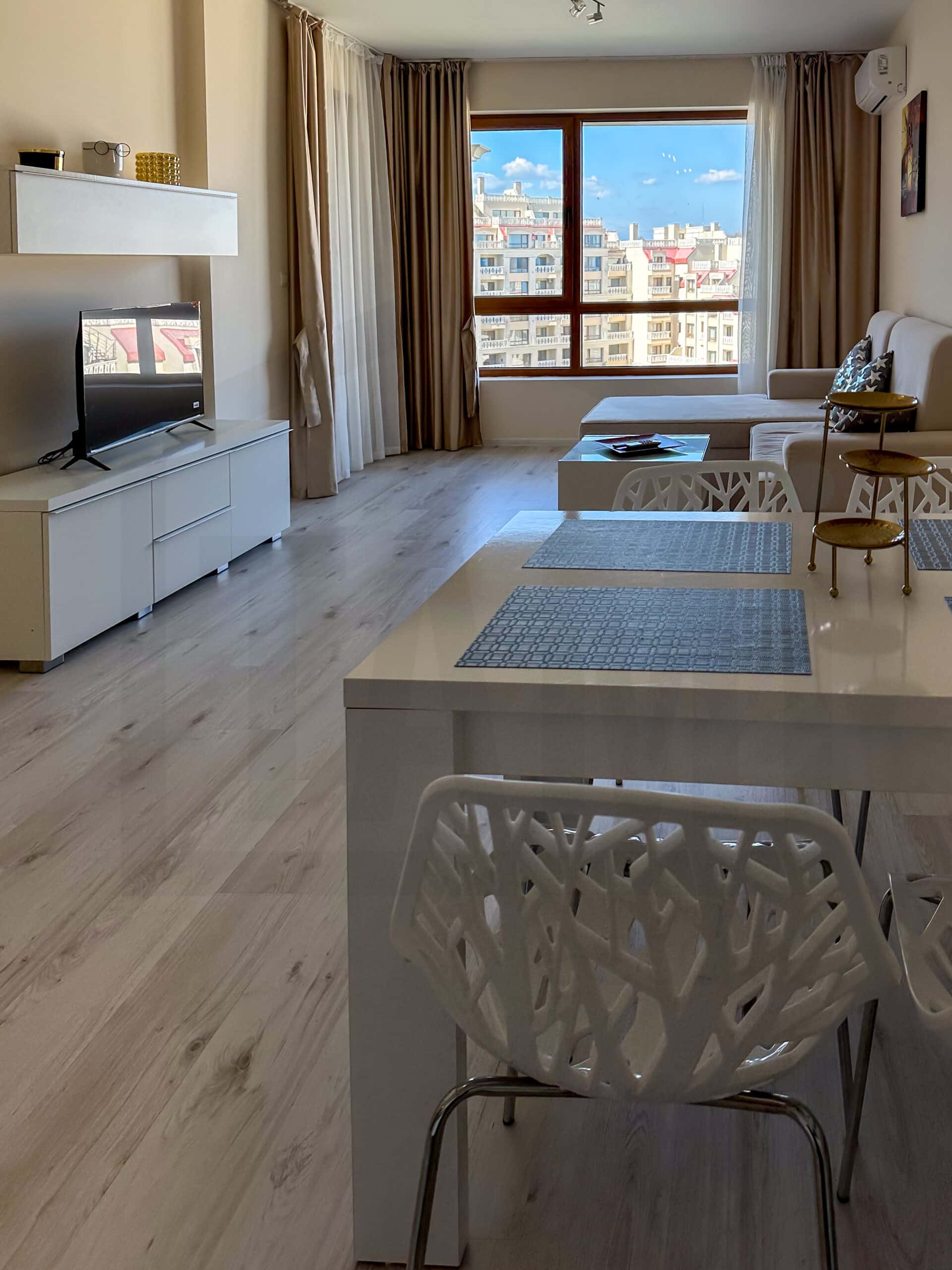 Varna south bay  2 стаен апартамент, 3