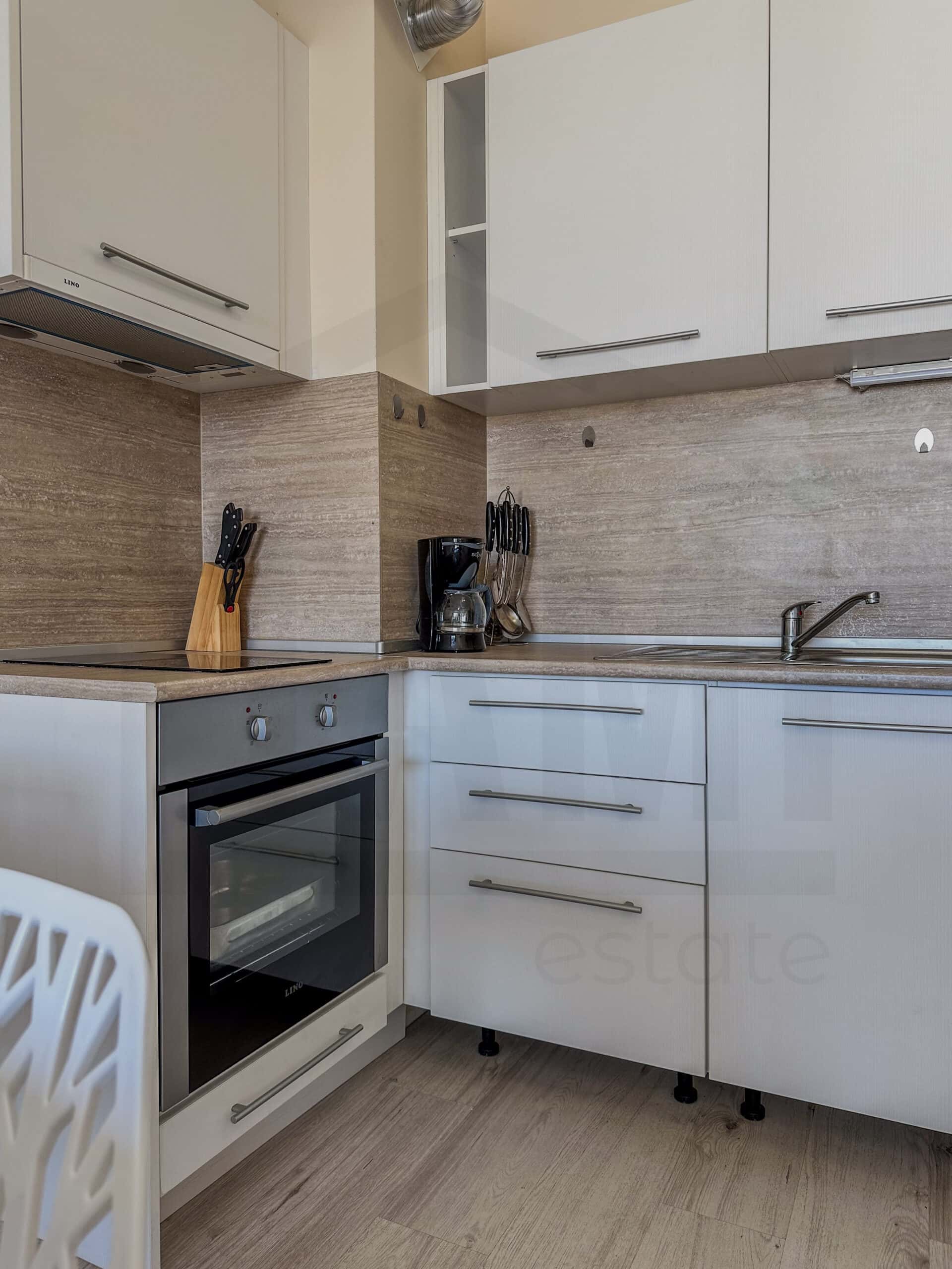Varna south bay  2 стаен апартамент, 6