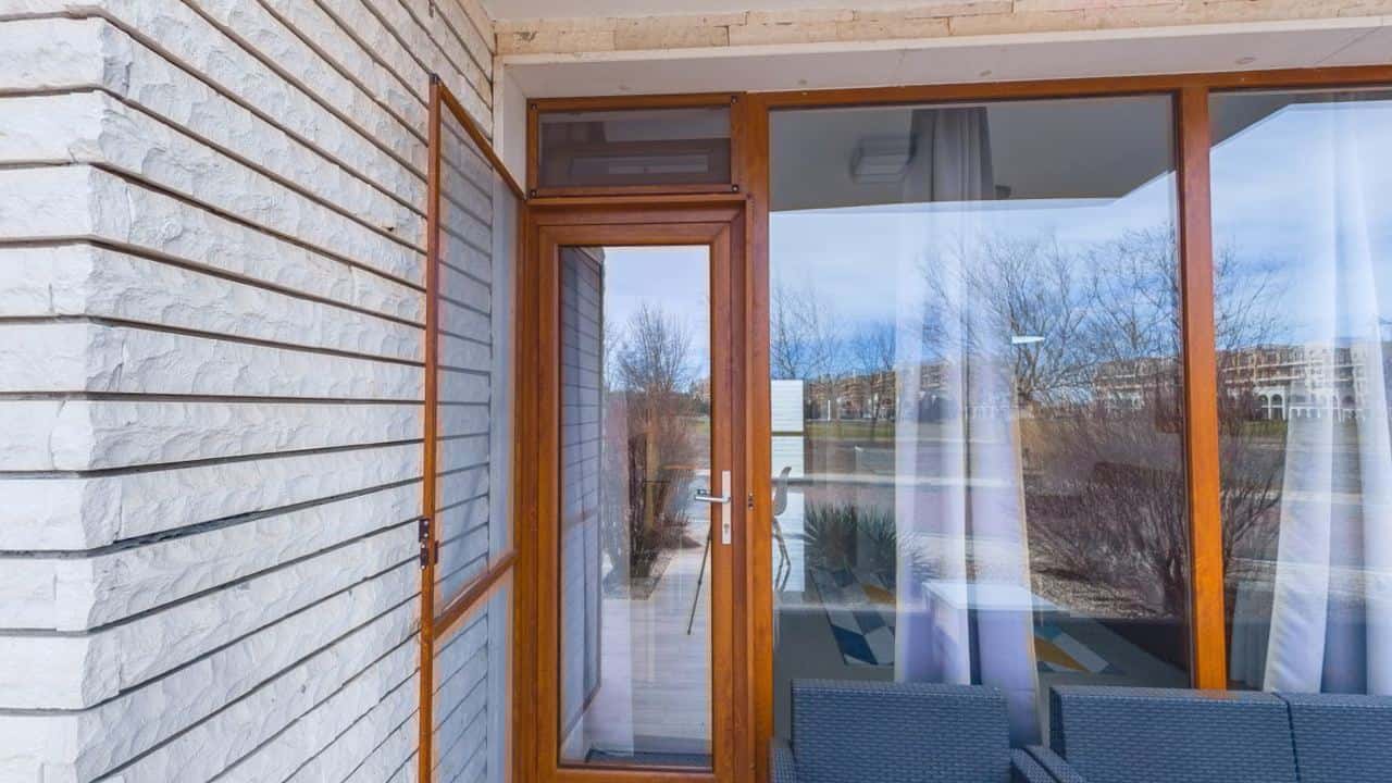 Komfortabel möbliertes Doppelhaus zur Eigennutzung und Kapitalanlage