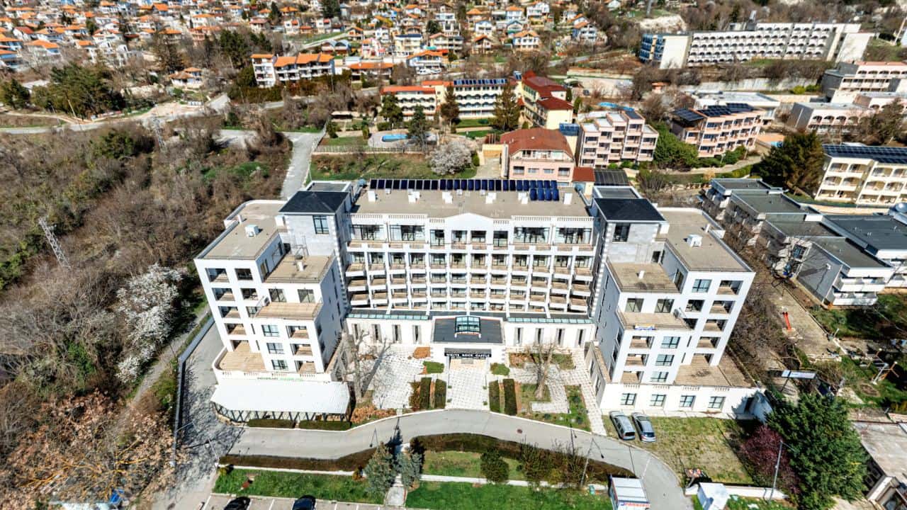 Студио до Двореца на Румънската Кралица и Ботаническа градина