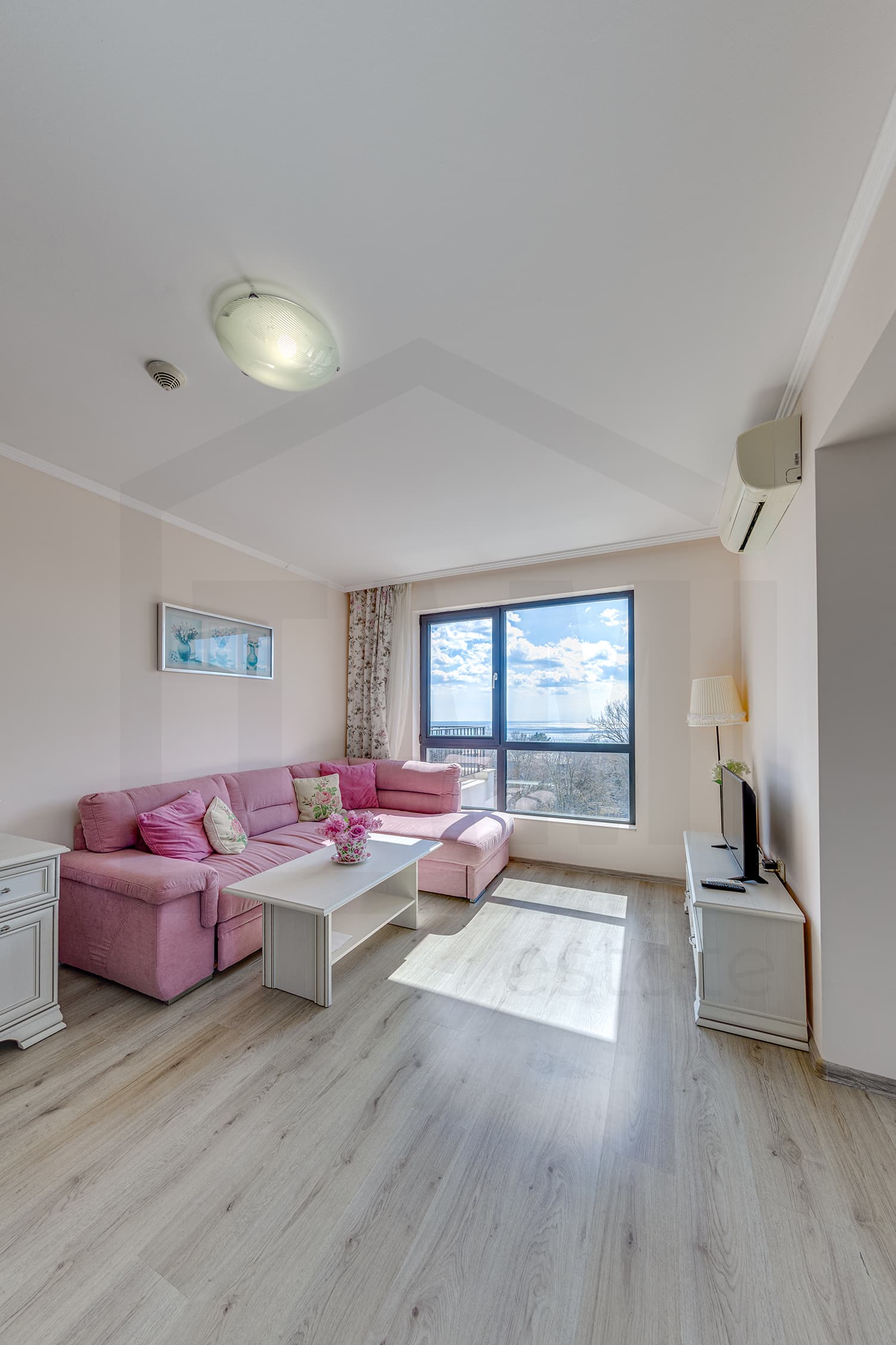 Студио до Двореца на Румънската Кралица и Ботаническа градина