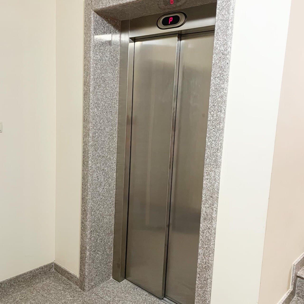 Двустаен апартамент Royal Beach Plaza